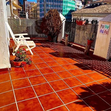 Apartamentos Iliberis Granada Bagian luar foto