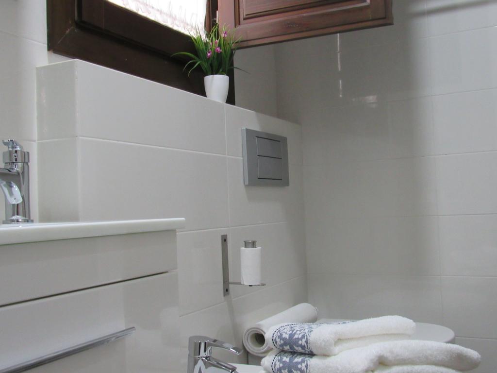 Apartamentos Iliberis Granada Ruang foto