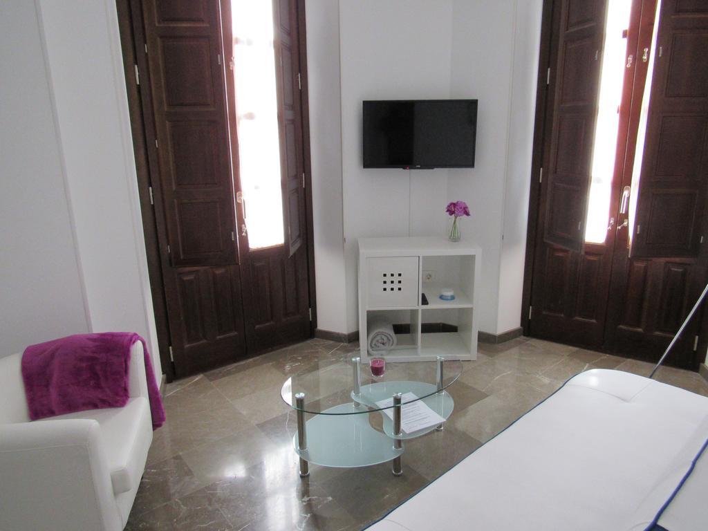 Apartamentos Iliberis Granada Ruang foto